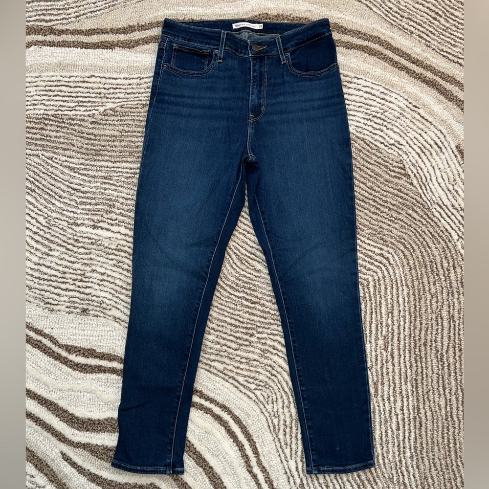 Levi’s 721 Skinny Jean
